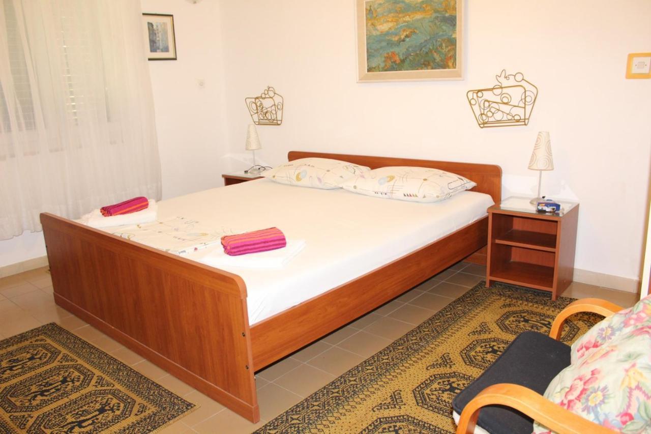 Apartments Demori Примоштен Экстерьер фото